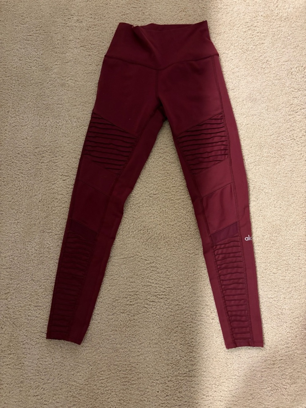 ALO Yoga Maroon Leggings Size Small